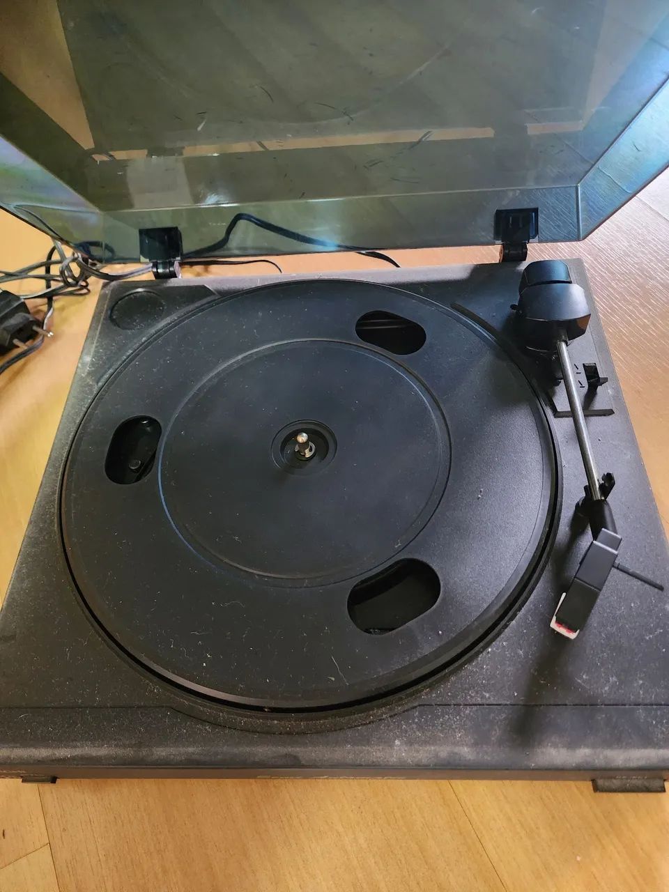 Toca discos Hitachi  stereo turntable  HT-1000 - Foto 5