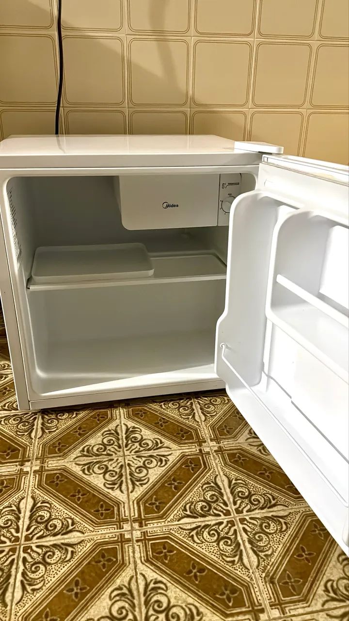 Frigobar Midea - Foto 2