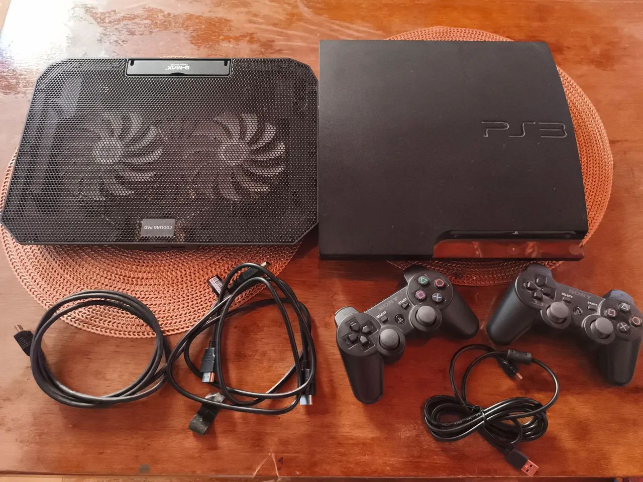 ? Vendo PS3 em Excelente Estado!