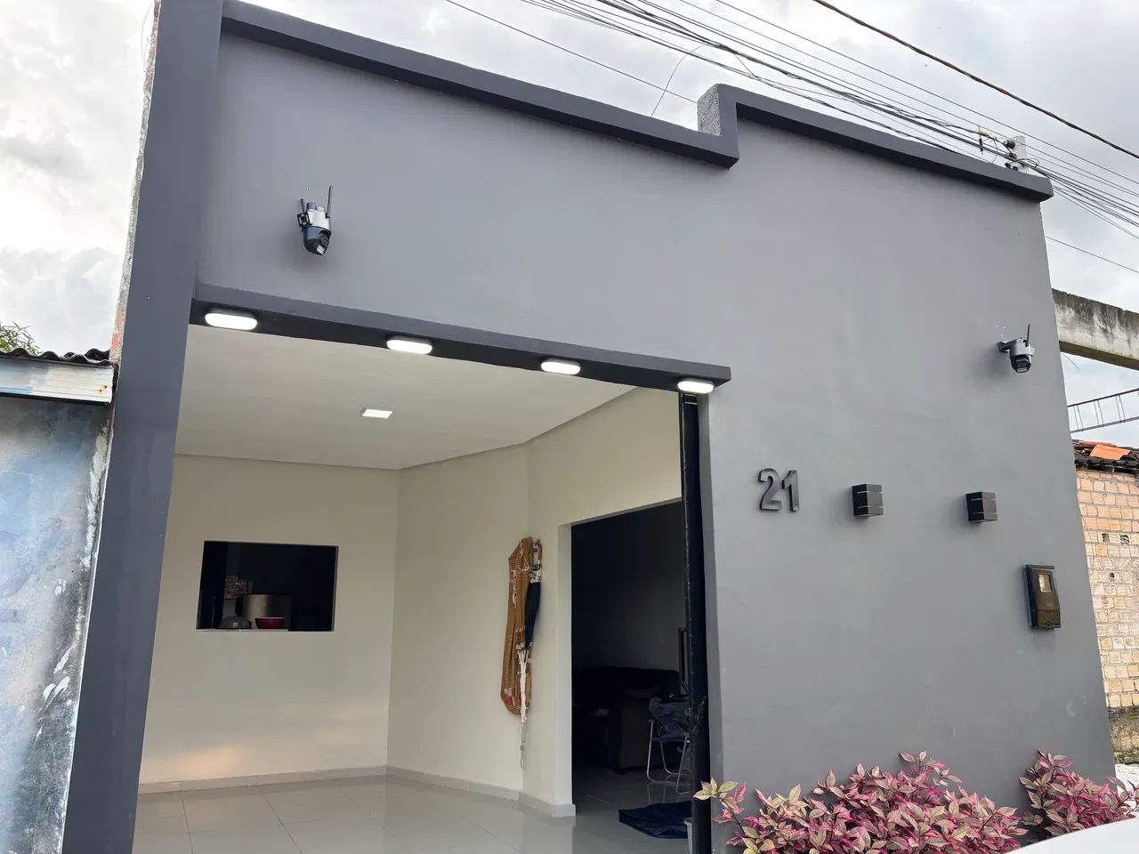 VENDO CASA E ACEITO CARRO COMO ENTRADA - Foto 3