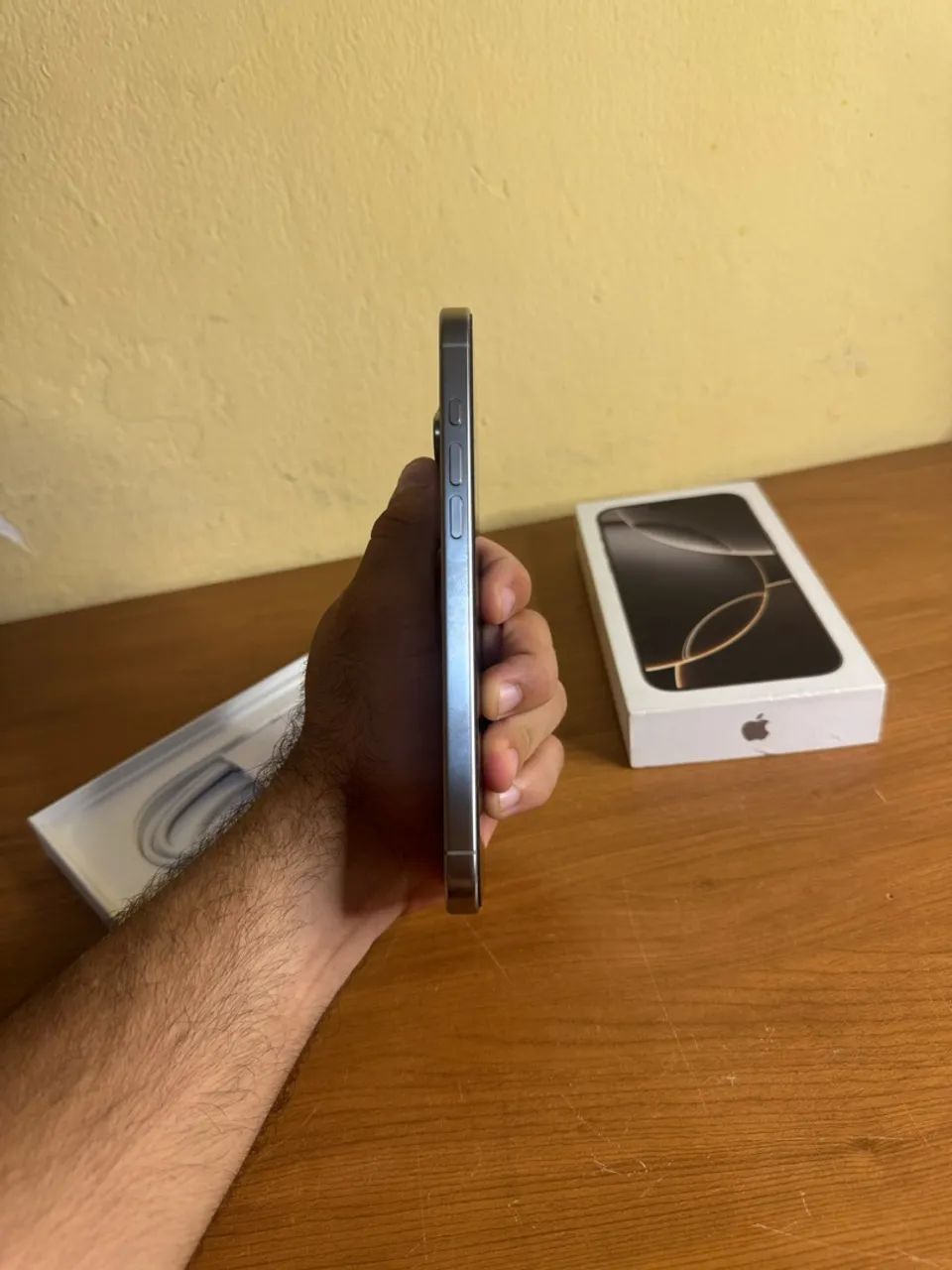Iphone 16 pro max - bateria 91 % - TROCO/ PARCELO - Foto 5