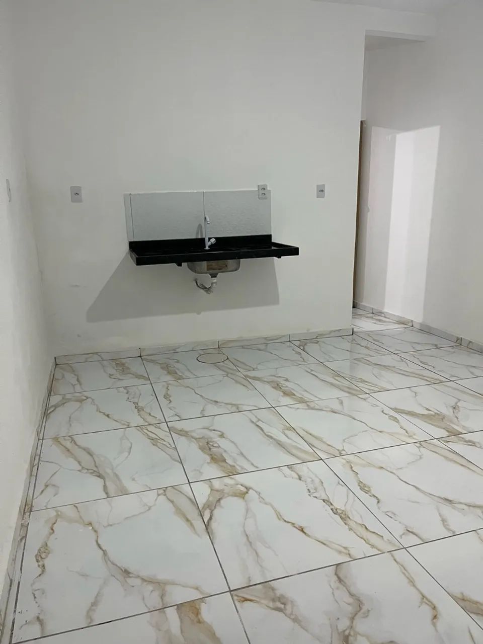 Alugo Studio Kitnet Apartamento na Camboa Centro