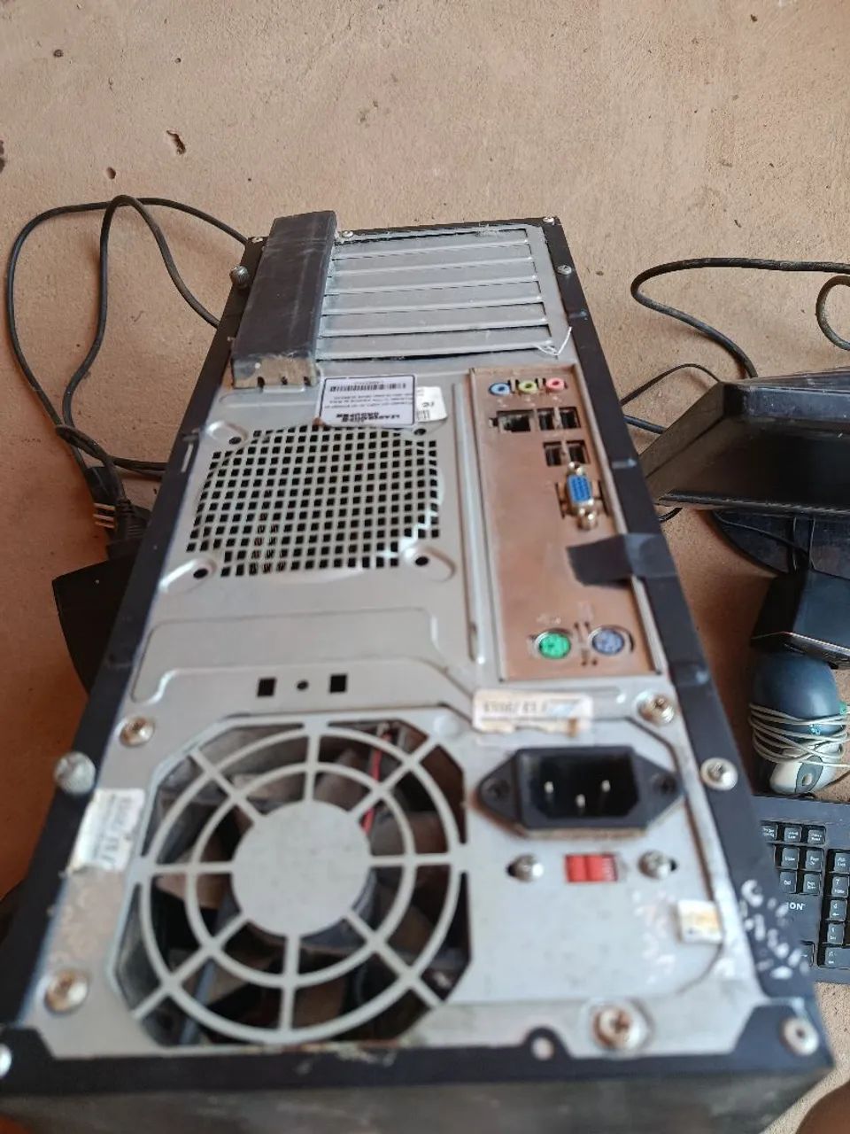 Pc antigo, sem HD, pra consertar - Foto 4