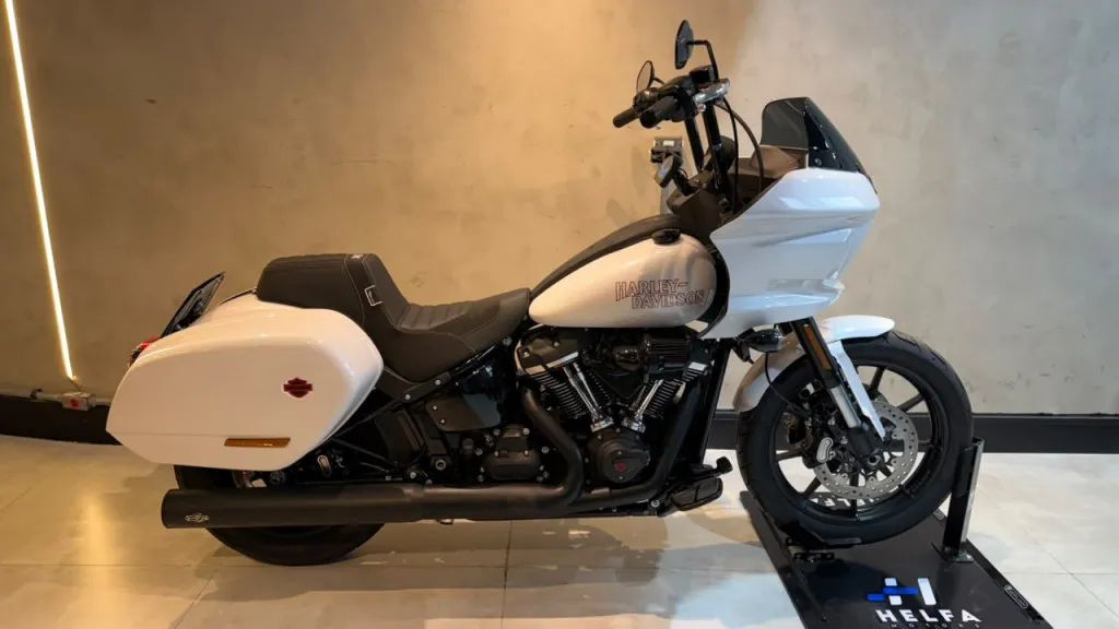 Harley Davidson Low Rider ST - Foto 2