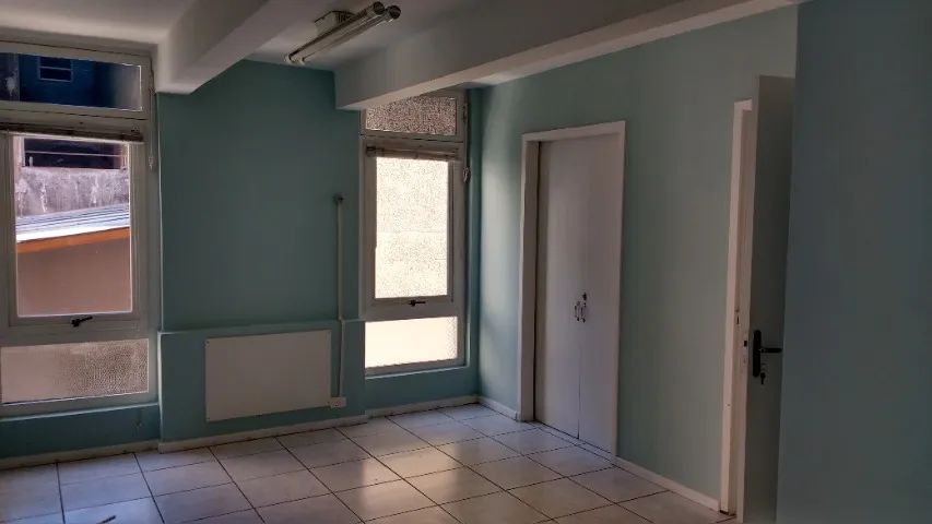 Sala comercial no centro de Joinville - Foto 5