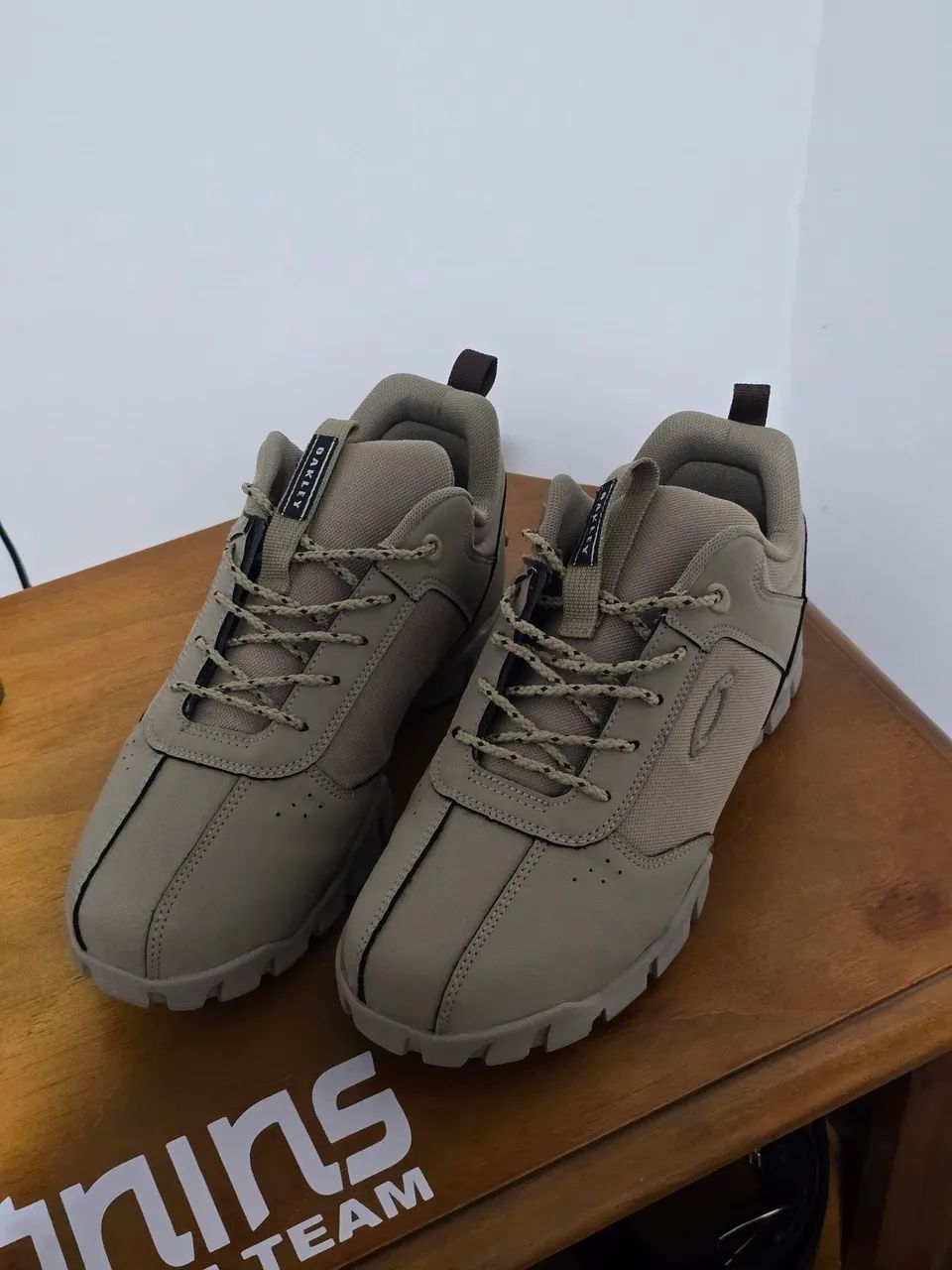 Bota botinha oakley  - Foto 3