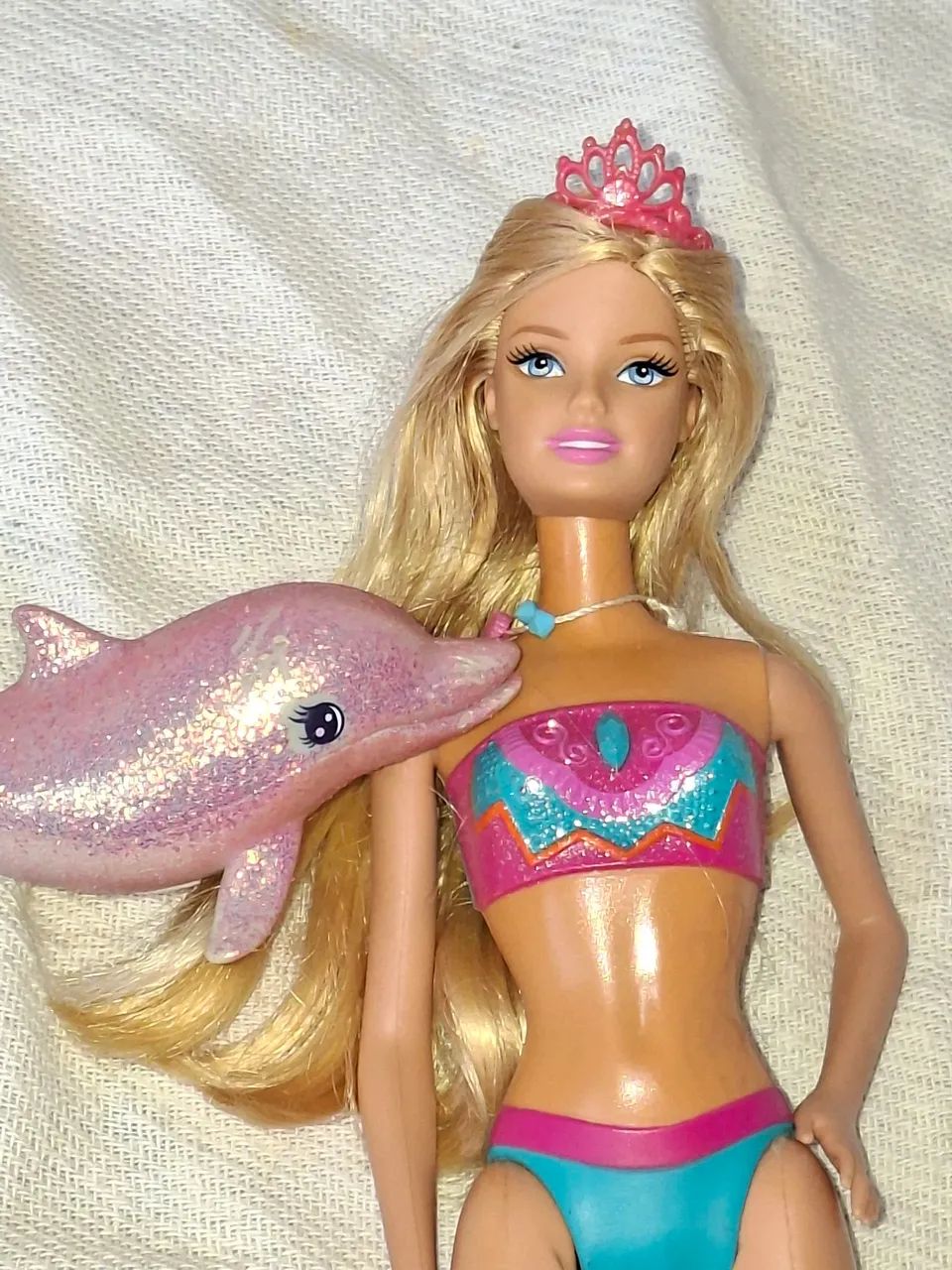 Boneca Barbie com golfinho 