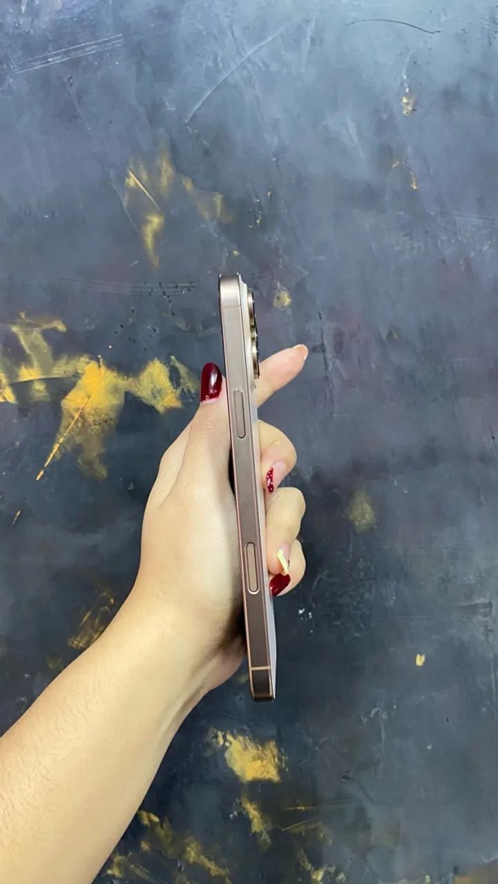 IPHONE 16 PRO MAX - Foto 4