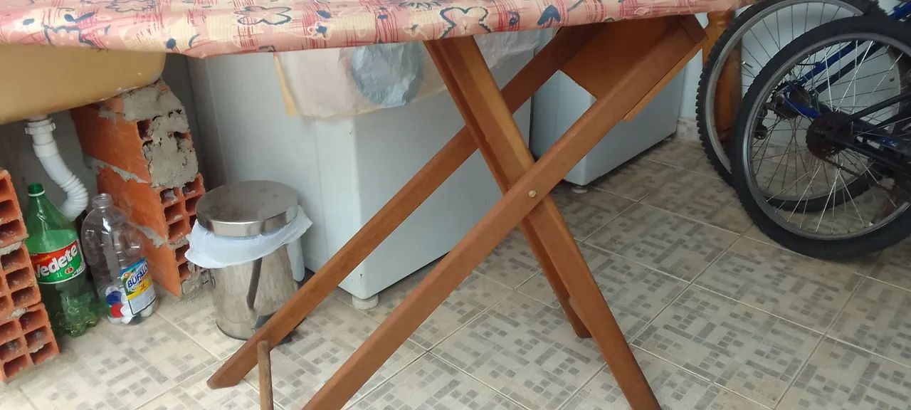 Tábua de passar roupa 