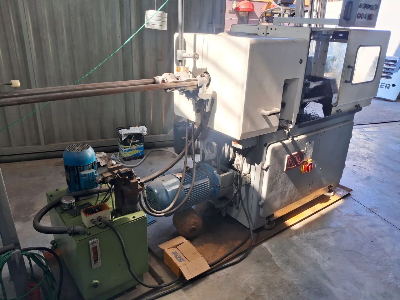 Torno automático  - Foto 2