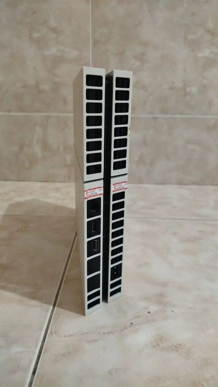 PlayStation 4 Fat - Ótimo Estado - Foto 4