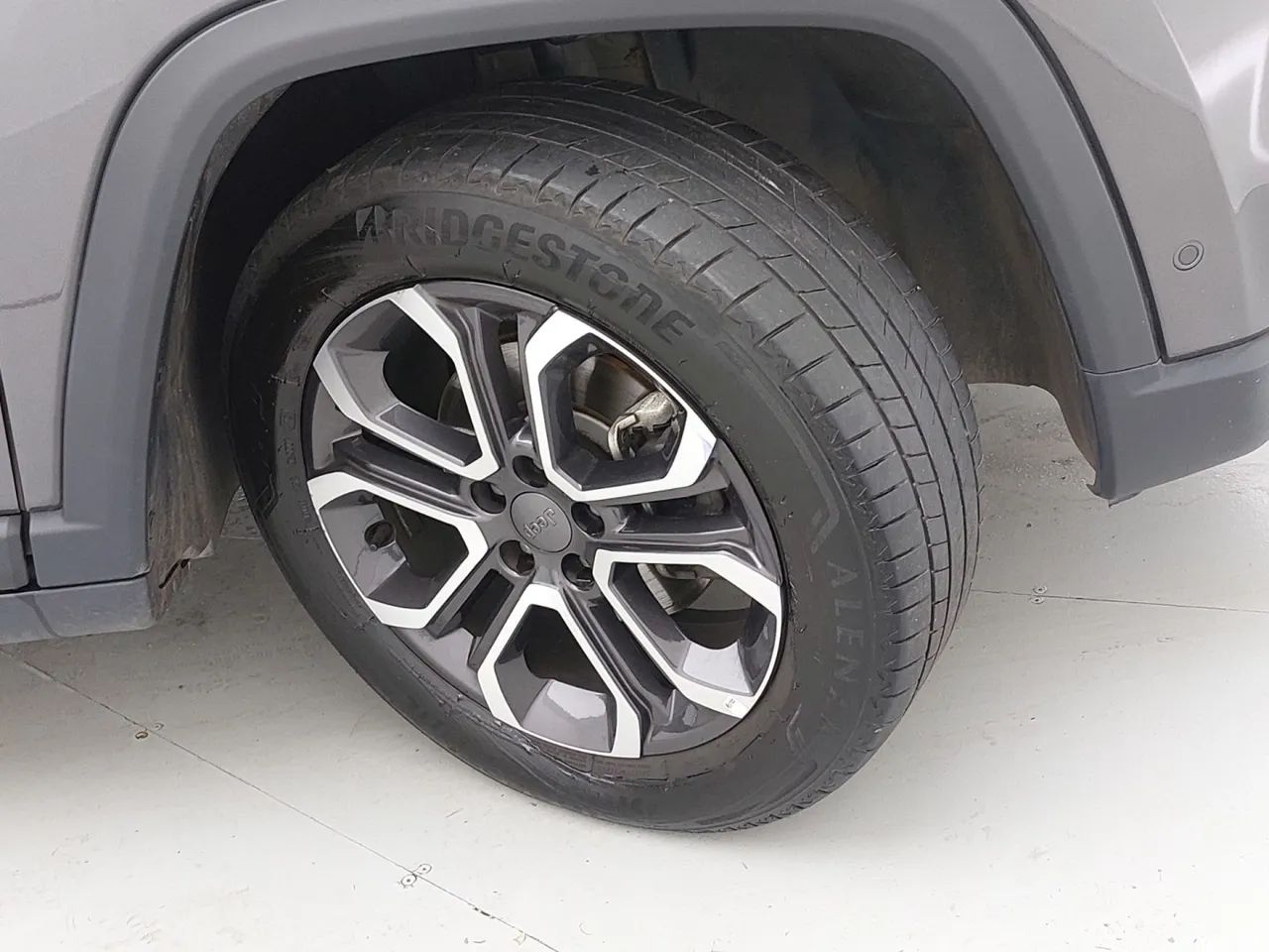 Jeep Commander Limited T270 1.3 TB Flex Aut., foto 13 de 18