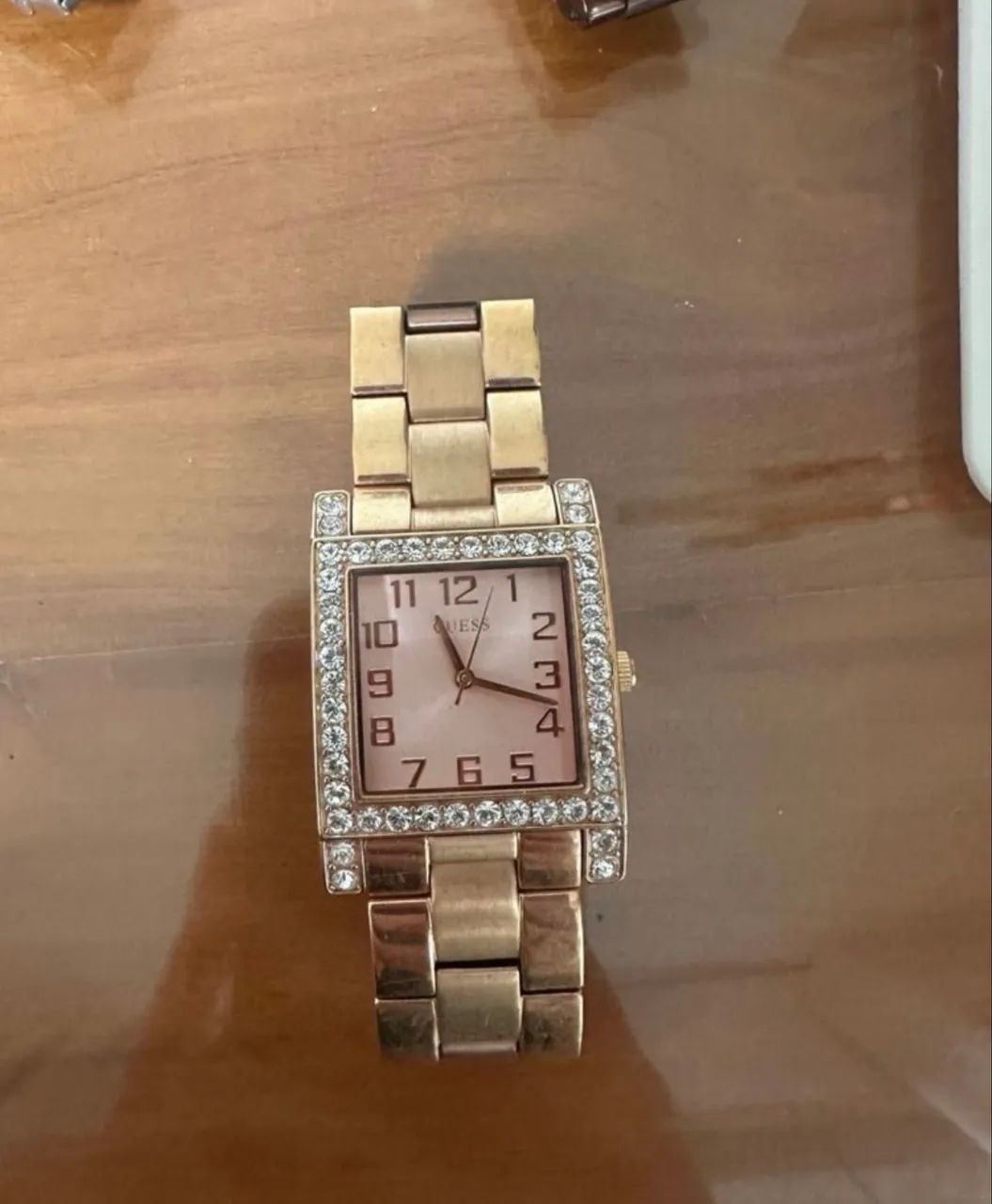 Relógio rose gold guess original com pedrinhas 