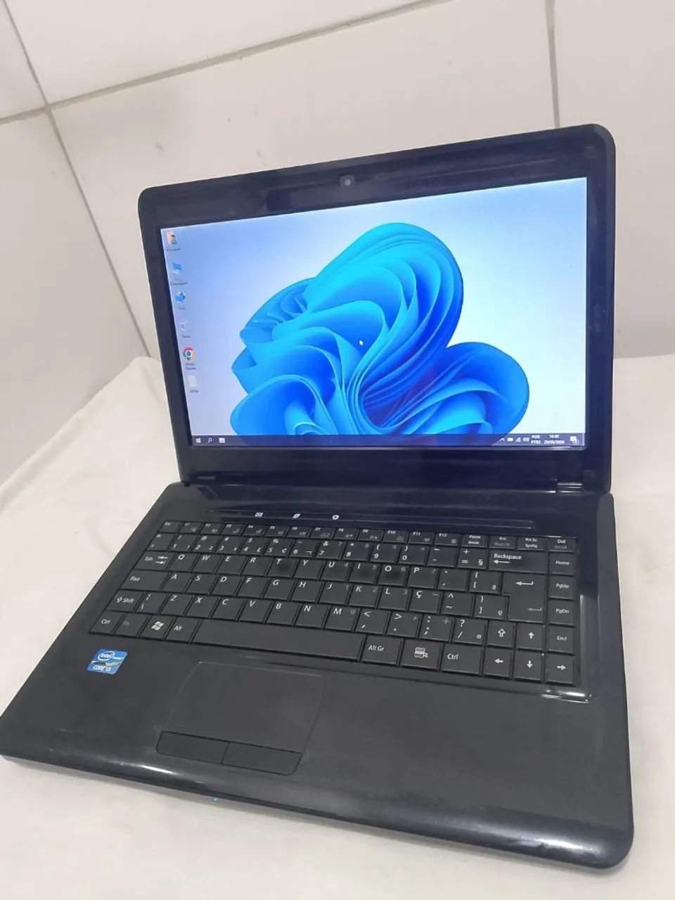 Vendo notebook positivo pra DJs ou pra estudar  - Foto 3