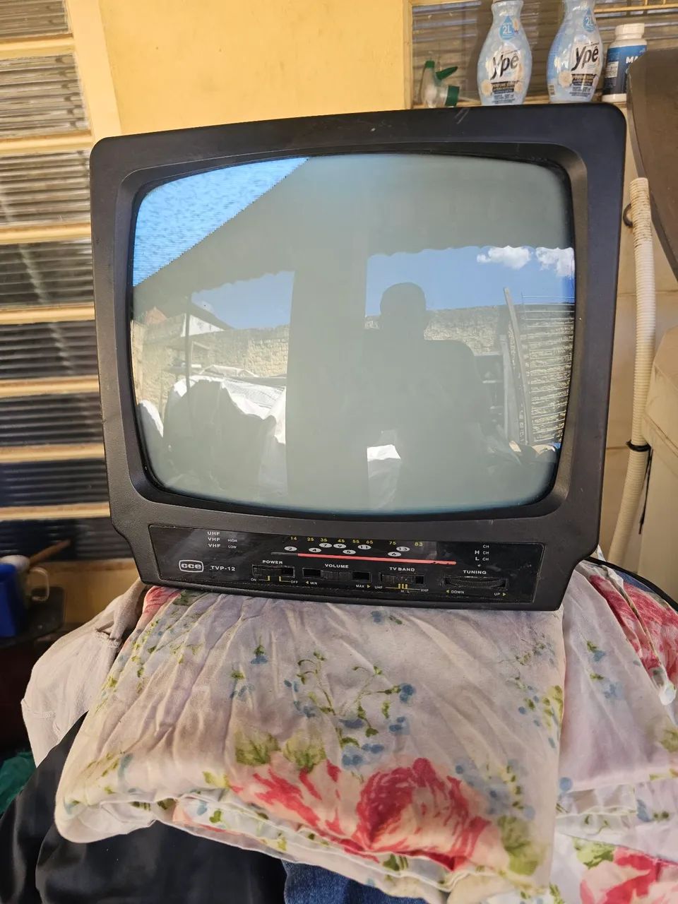 tv 12 polegadas CCE