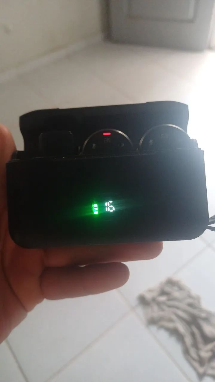 Microfone de lapela novo