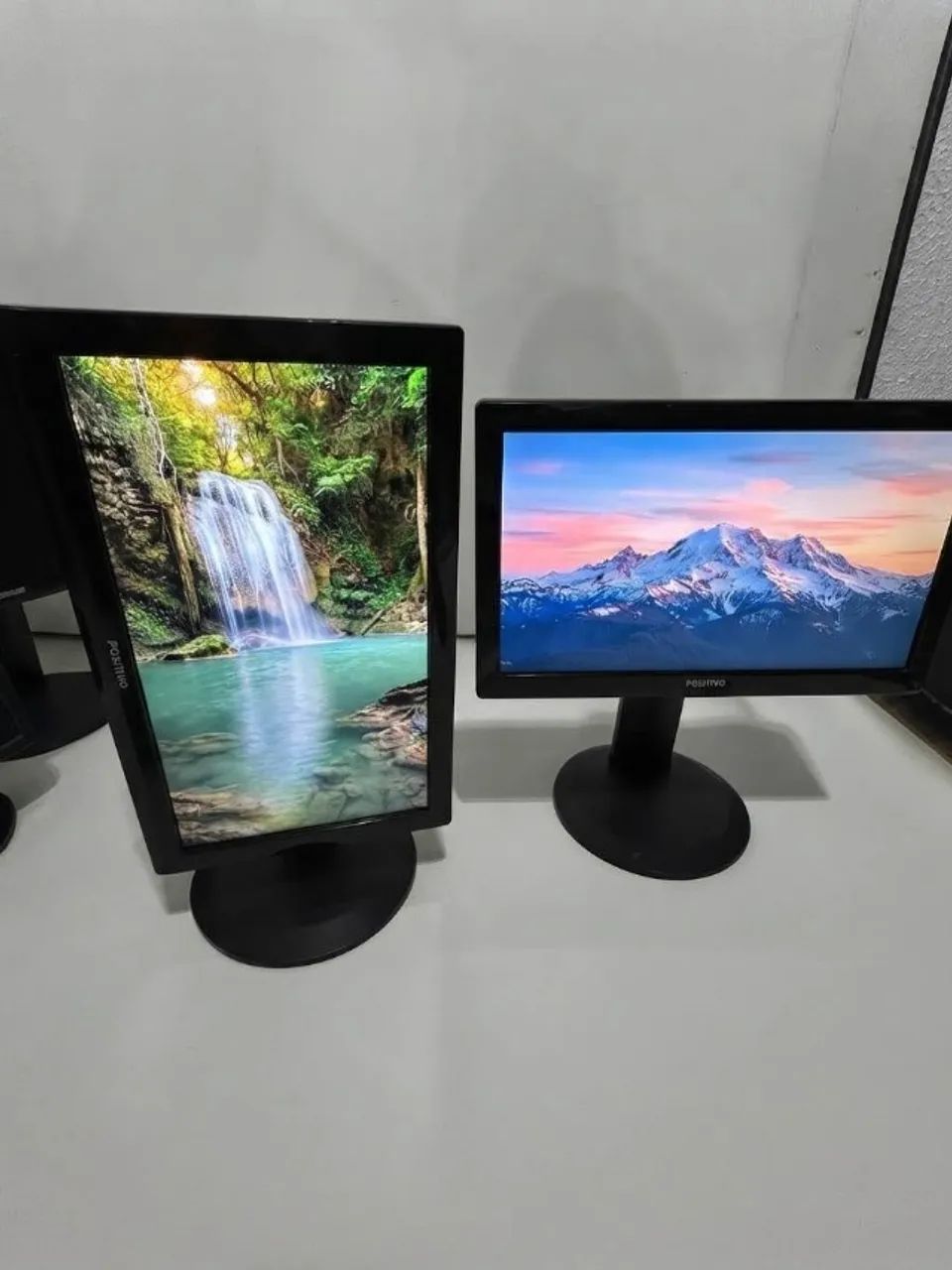 Monitor Positivo 936SWA-P 18,5 POLEGADAS
