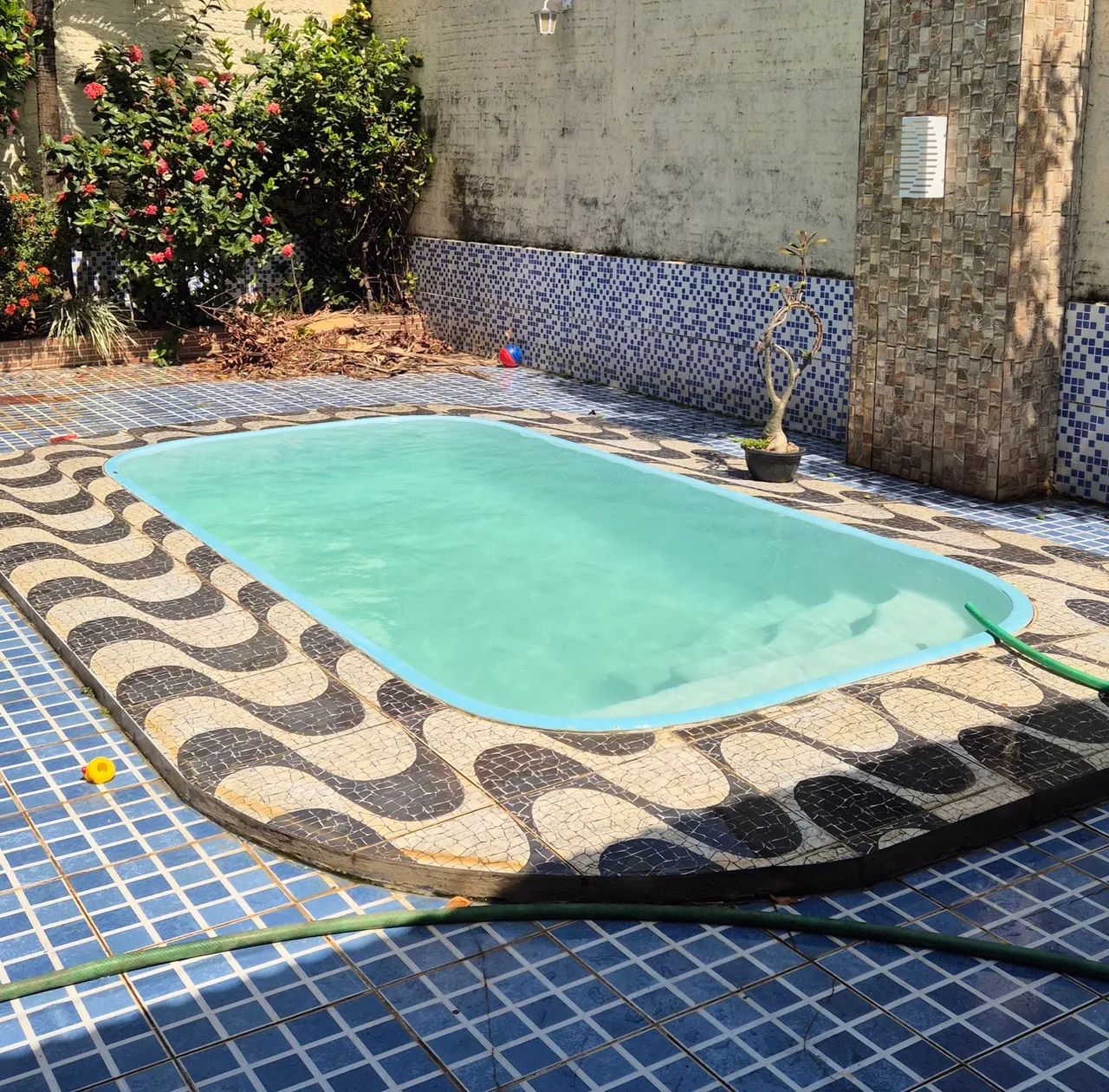 Vendo essa piscina 