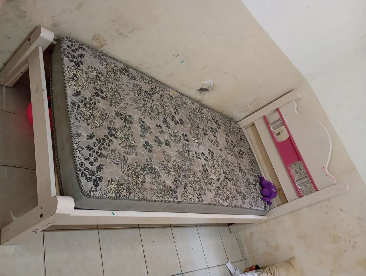 Cama solteiro de madeira - Foto 2