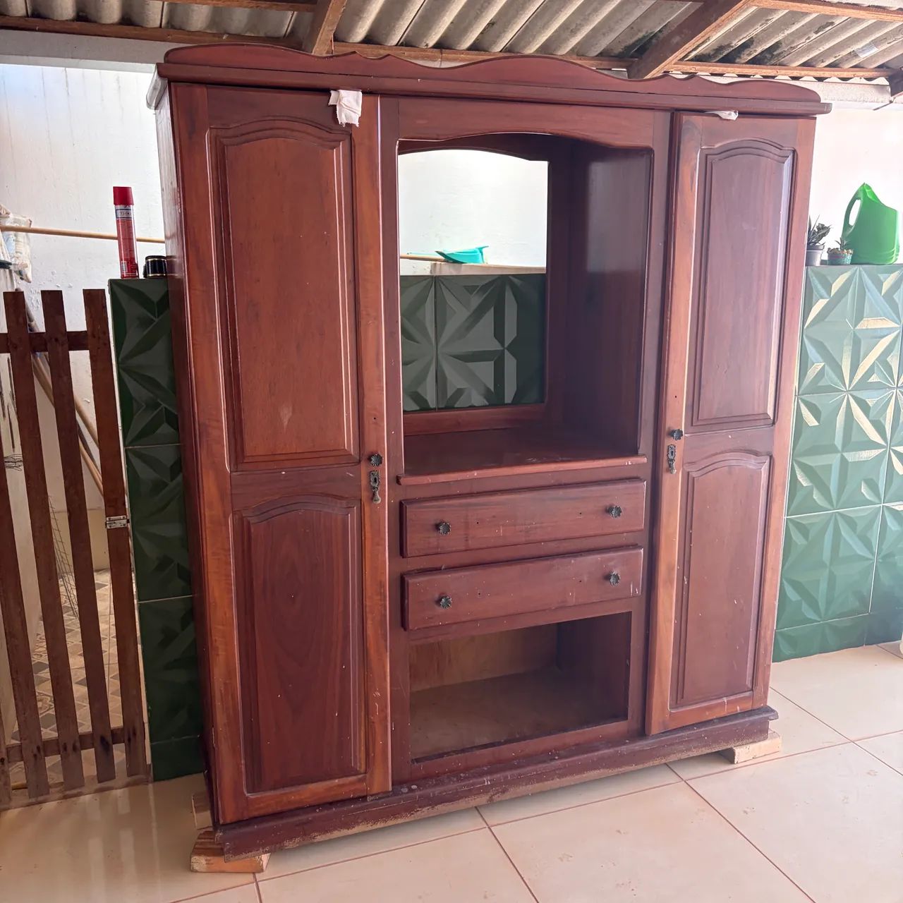 Pra vender Logo, Guarda Roupa - Foto 3