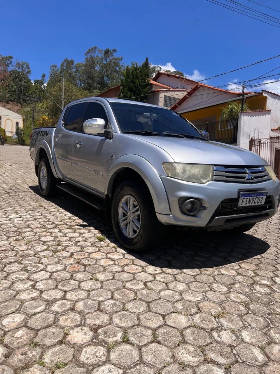 Mitsubishi L200 2015