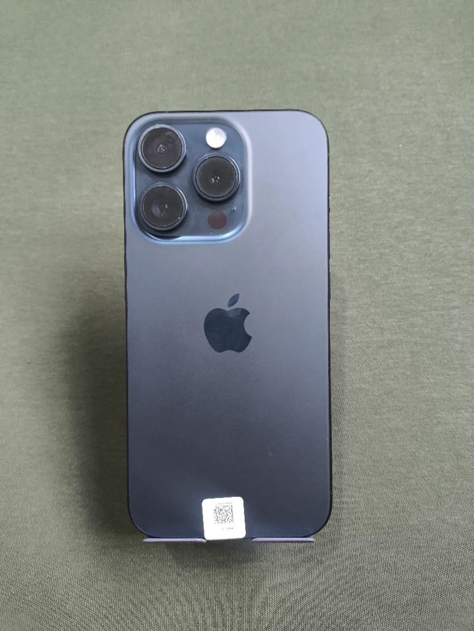 IPhone 15 pro 128 GB - Perfeito.