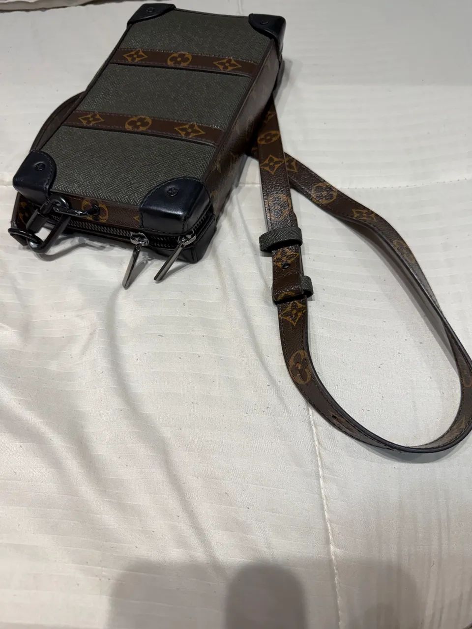 bolsa Louis Vuitton Monogram Soft Trunk 