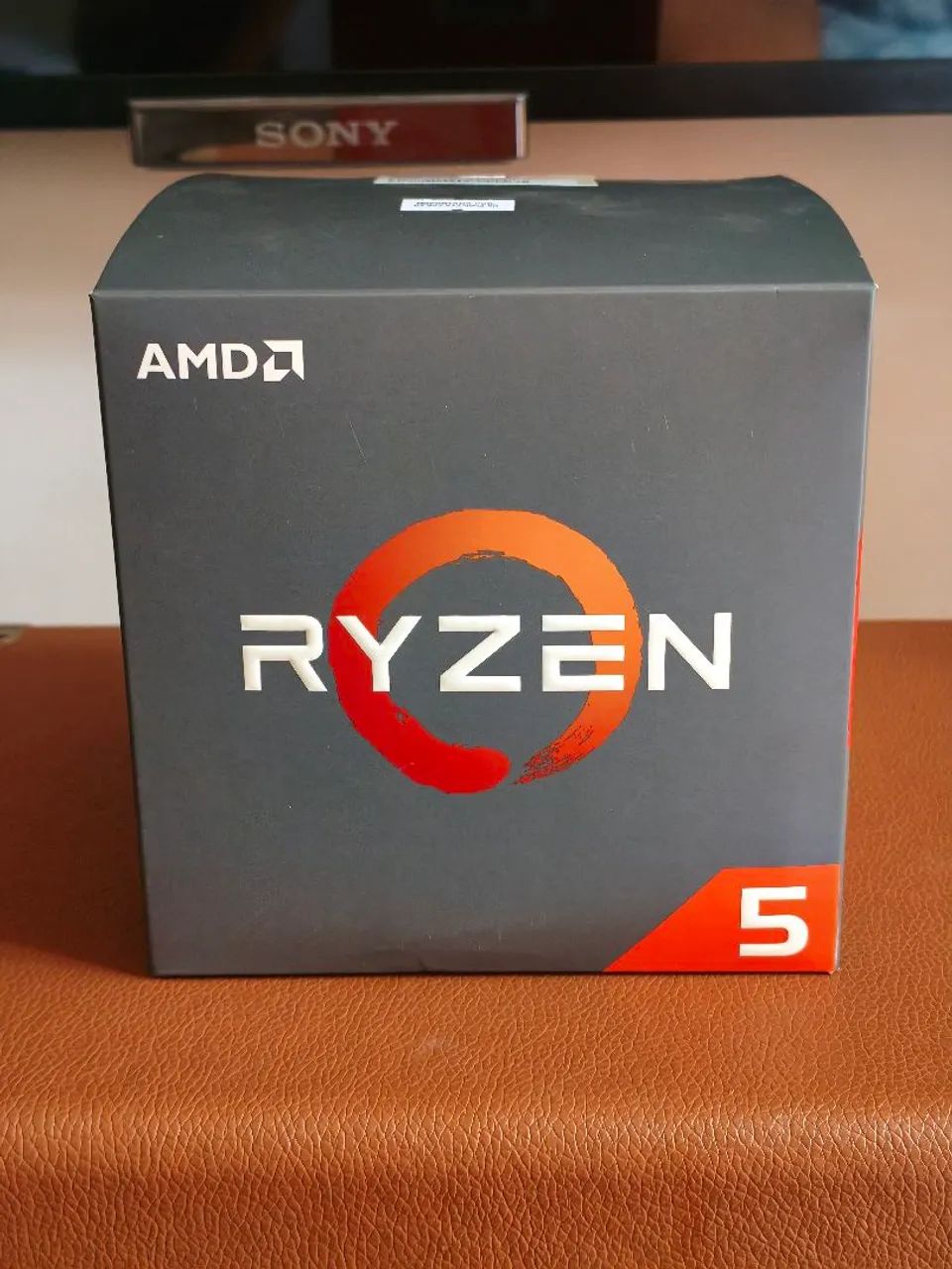 Processador AMD Ryzen 5 2600 + Cooler Wraith Stealth - Na caixa