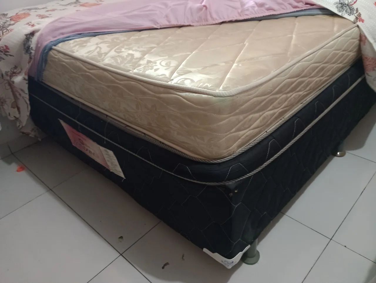 Cama e Guarda roupa  - Foto 5