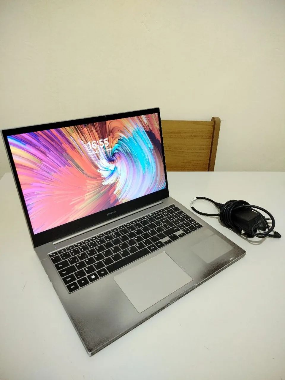 Notebook Samsung com pente de memória  - Foto 3