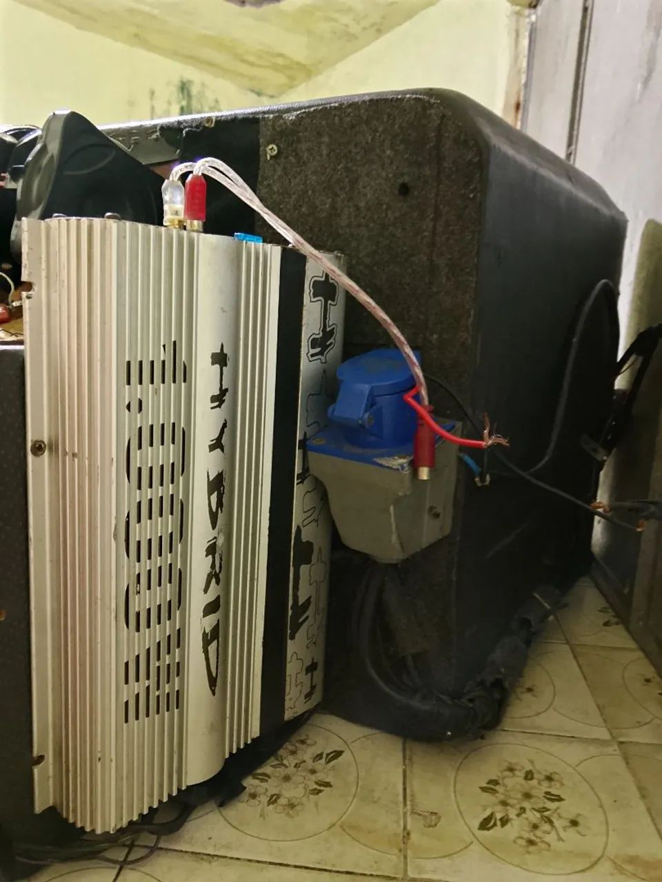 Caixa de som para carro - Foto 2