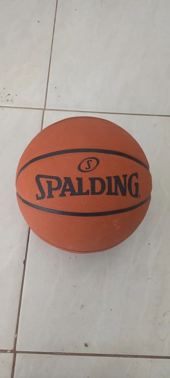 Bola de basquete spalding NOVA, NUNCA USADA - Foto 2