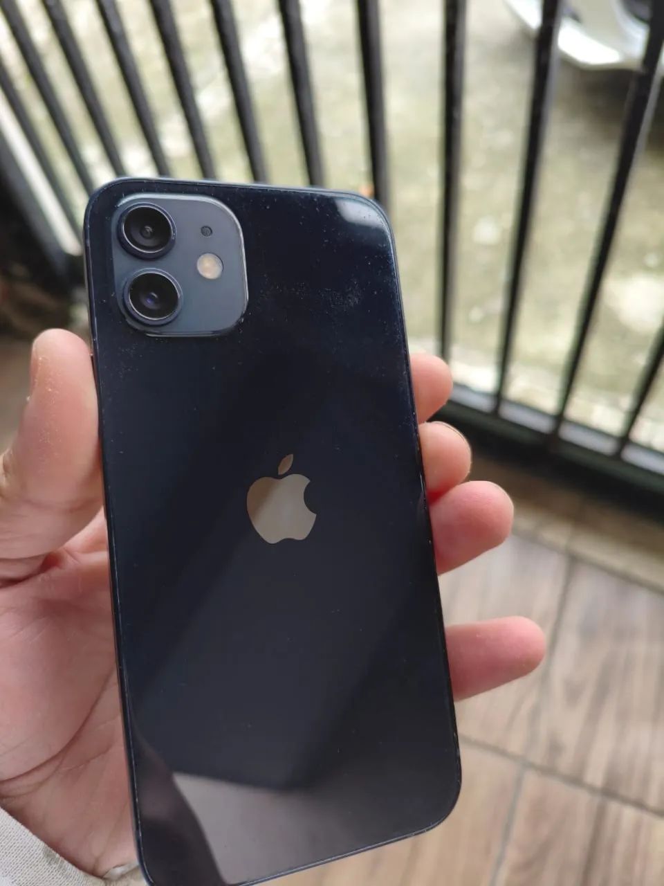 iPhone 12 Semi novo  - Foto 3
