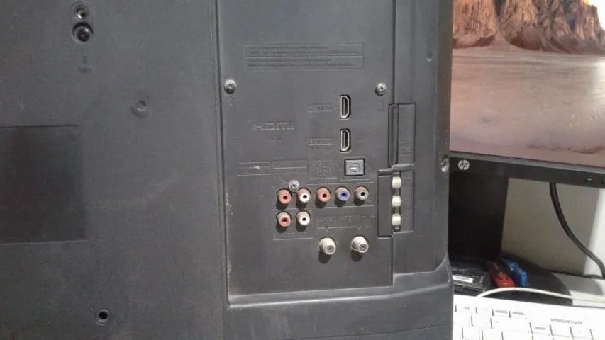 TV Panasonic de 32 polegadas LED não smart - Foto 3