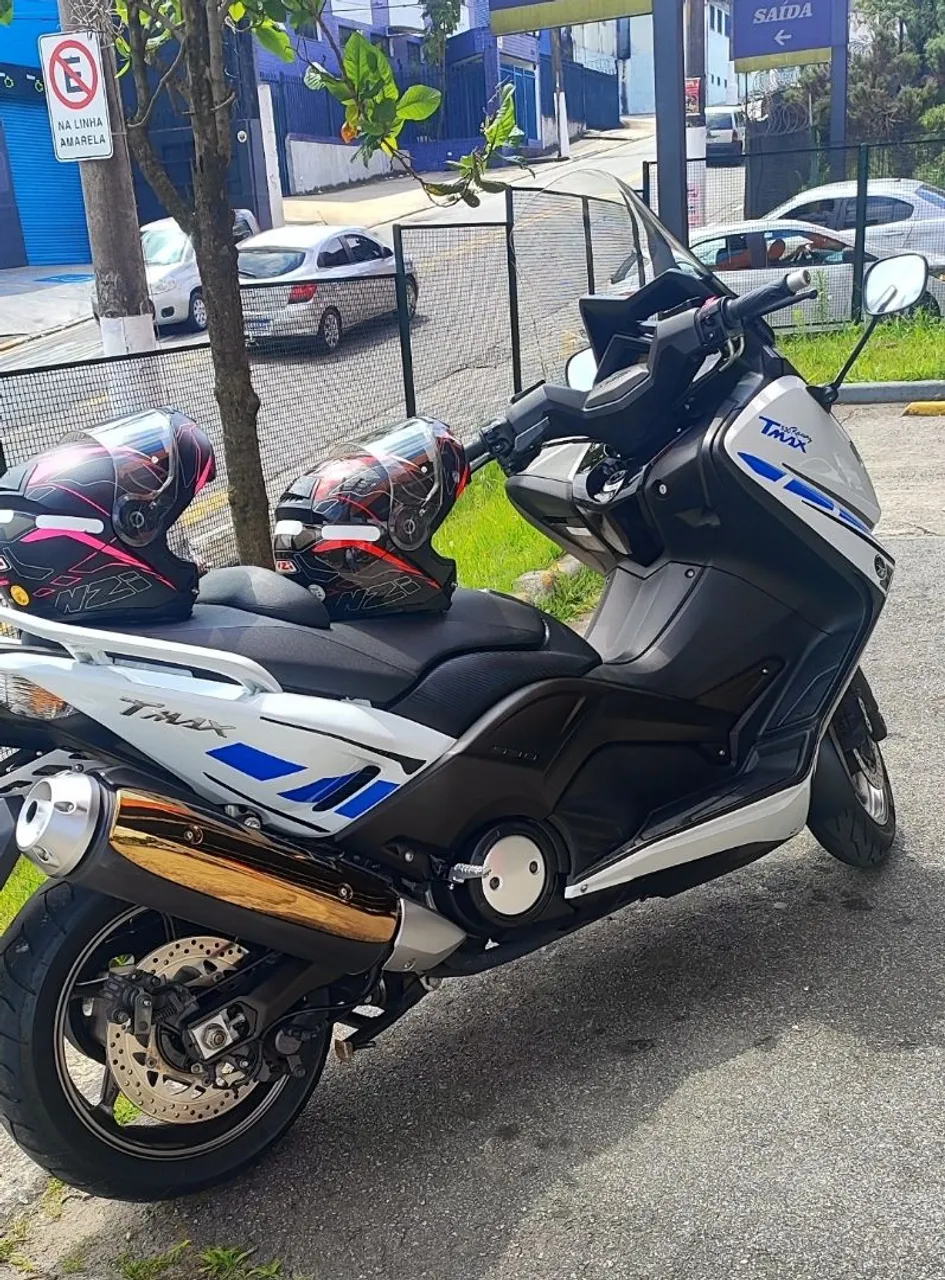Motos Yamaha TMax no Brasil