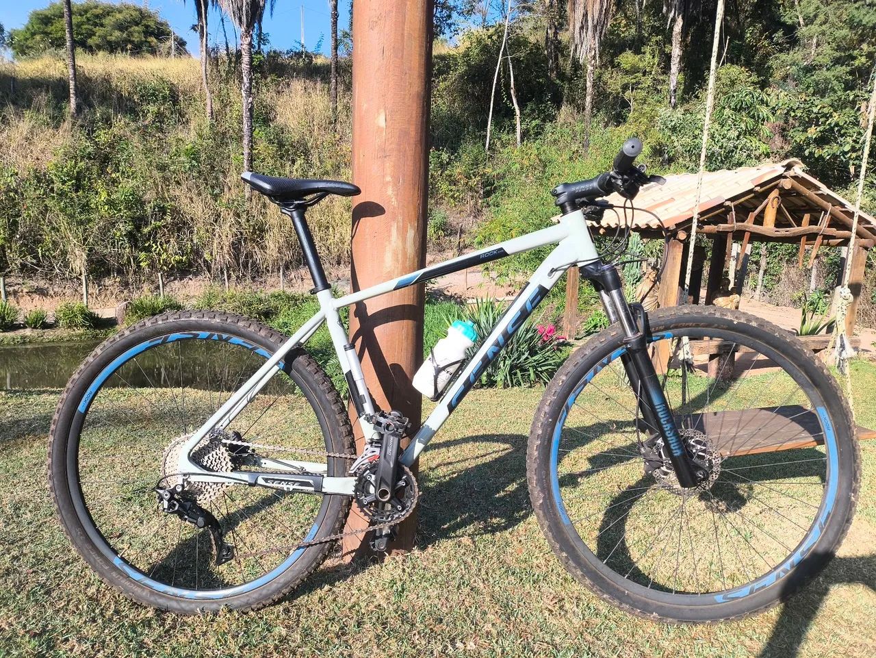 Bicicleta Sense Rock Evo 21/22 aro 29