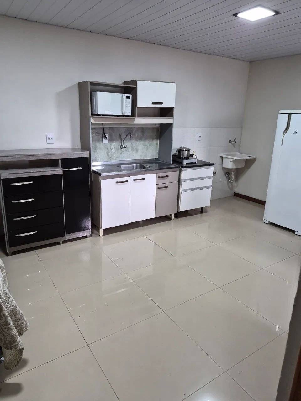 Alugo kitnet na Carvoeira ao lado da UFSC - Foto 3