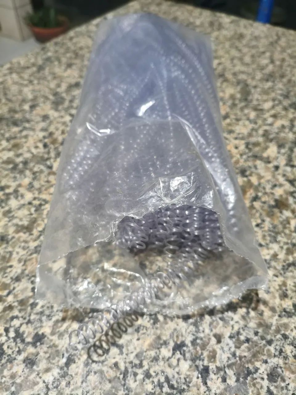 Encadernadora Excentrix A4 Grátis espirais e capas - Foto 4