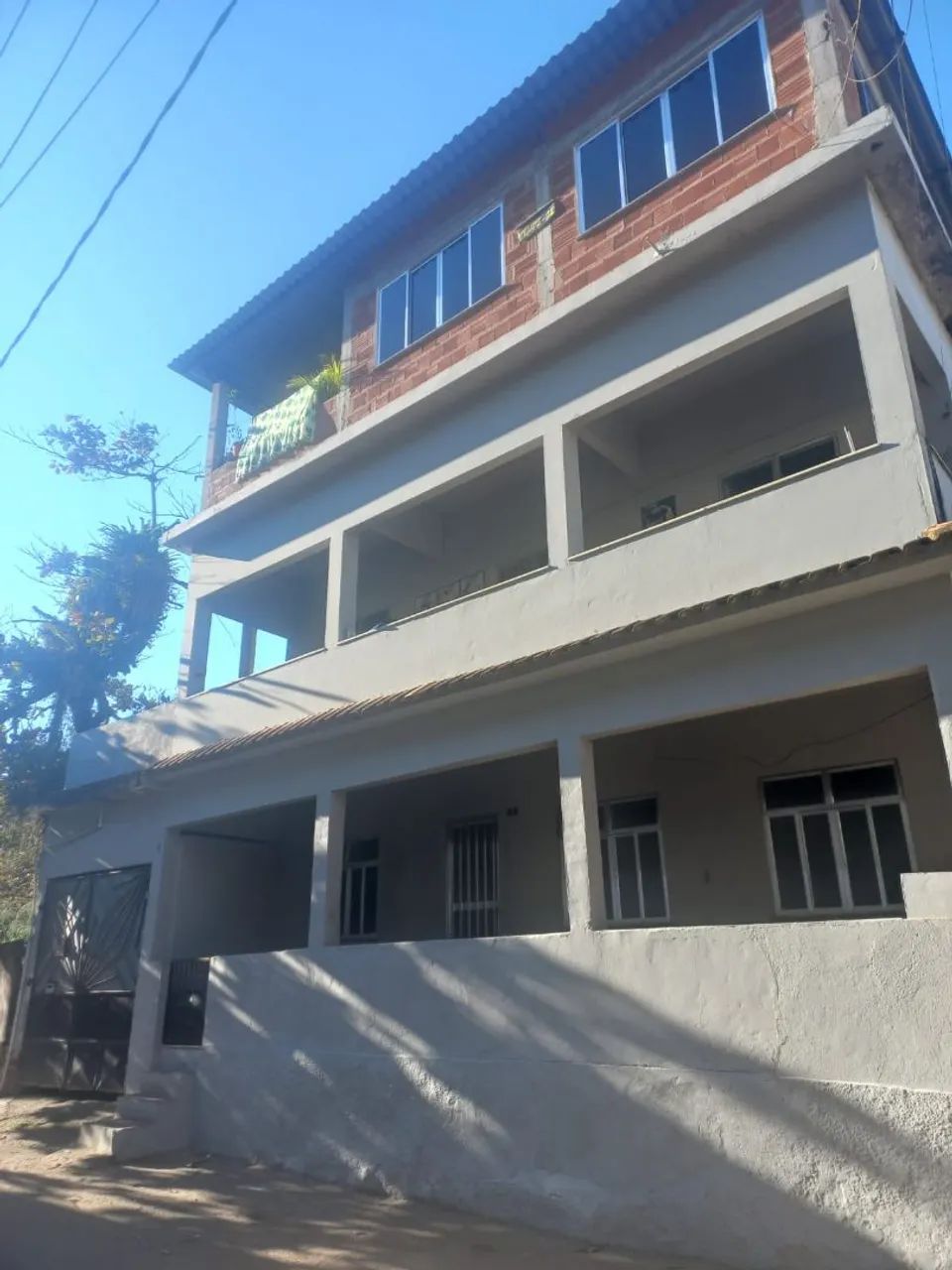 Prédio com 3 casas - Foto 3
