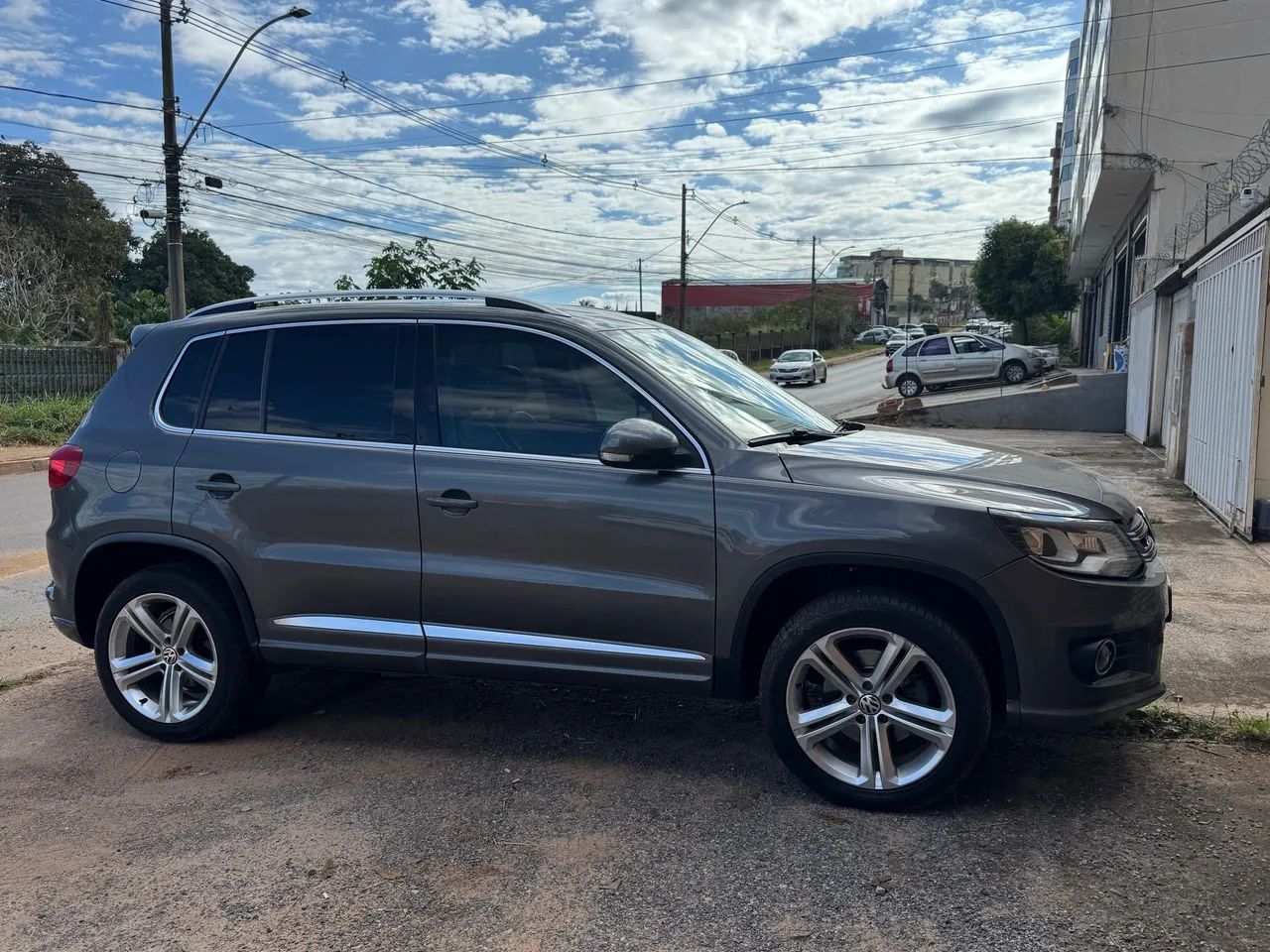 Volkswagen Tiguan TIGUAN 2.0 TSI 16V 200cv Tiptronic 5p 2013