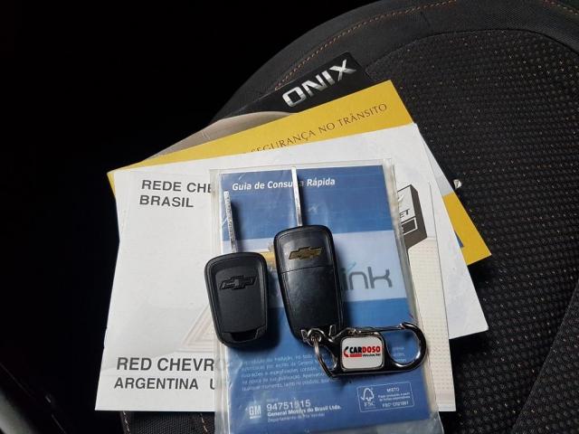 Onix LT 1.4 - Todo revisado - Foto 17