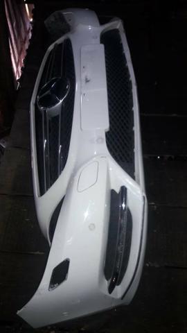 Para-choque dianteiro Mercedes b200 2013 Completo