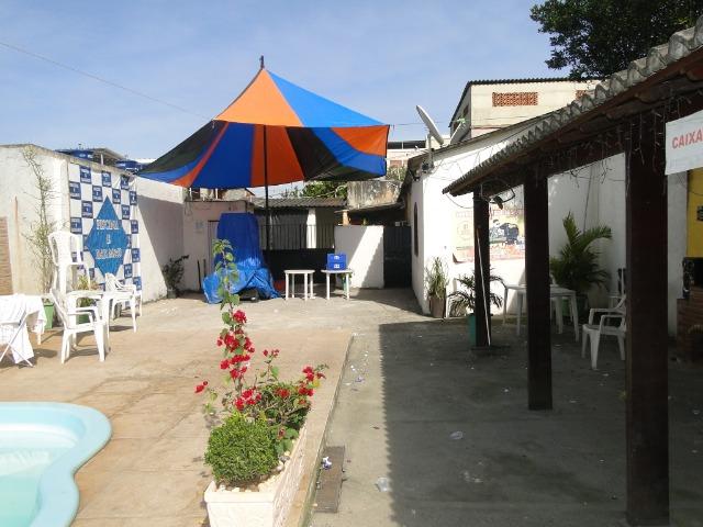 Casa com piscina + bar independente próximo a praça do chacrinha - Foto 10