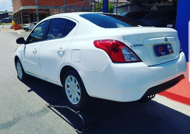Nissan versa 2017 - Foto 3
