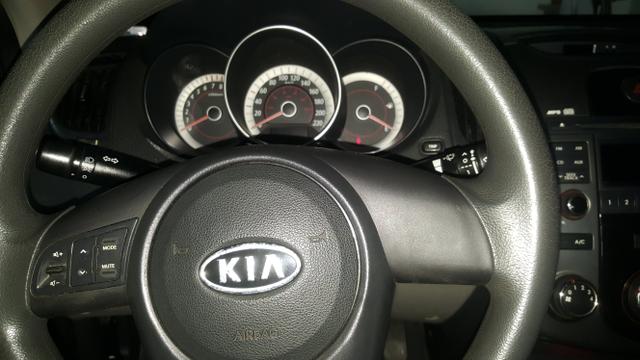 KIA Cerato 1.6 Manual EX2 2010 Particular - Foto 4