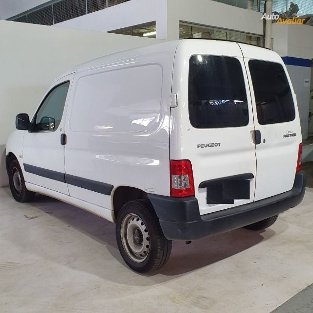 Partiner 2018 furgao 1.6 flex completissima de fabrica com porta lateral - Foto 2