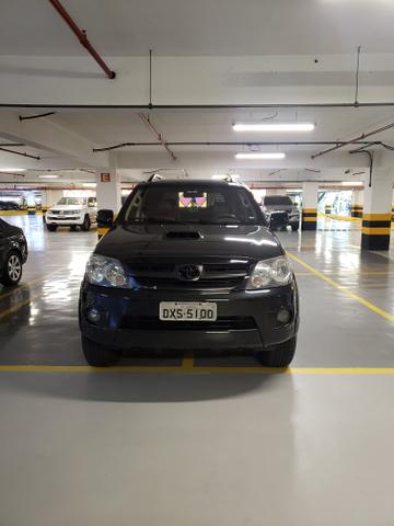Toyota Hilux SW4 - Foto 2