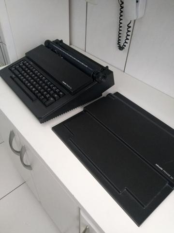 Máquina de escrever elétrica - Foto 6