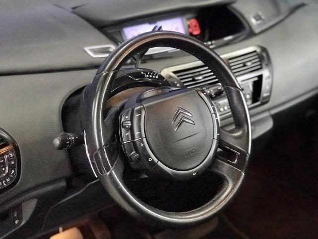 Citroen Grand C4 Picasso 7 lugares Automático. Perfeito estado! - Foto 8