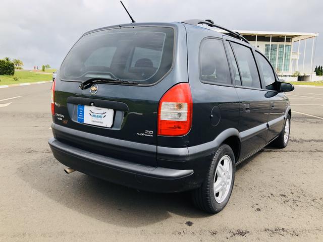 Chevrolet Zafira 2.0 Comfort 8v flex 2008 Vendo, troco e financio - Foto 5